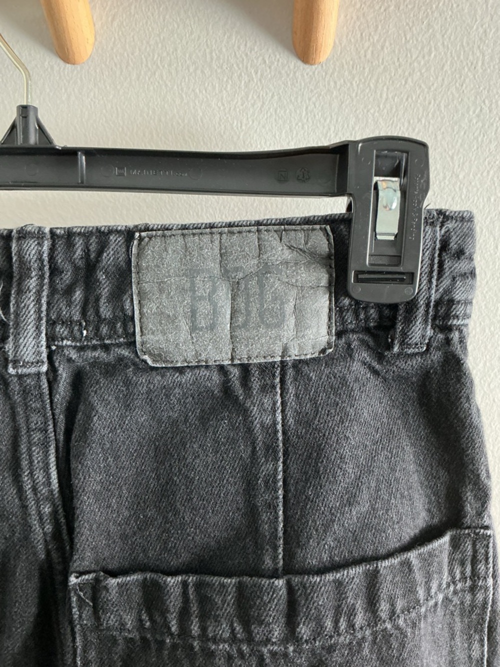 BDG Cargo Pants - Picture 4 of 7